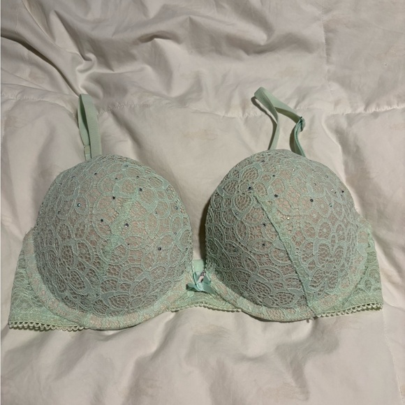 Victoria's Secret Other - Victoria's Secret Mint Lace Bra